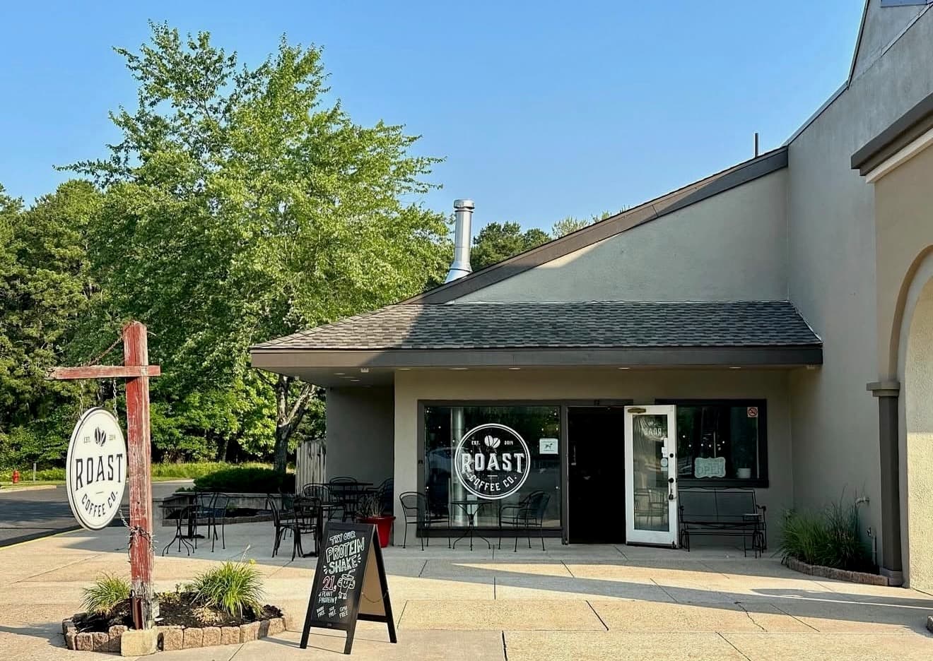 Roast Coffee Company storefront in Medford, Burlington County, NJ